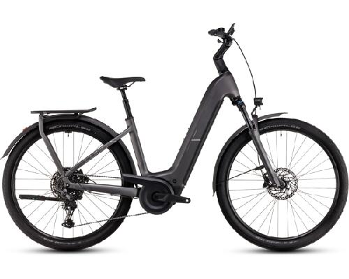 Cube Kathmandu Pro 800