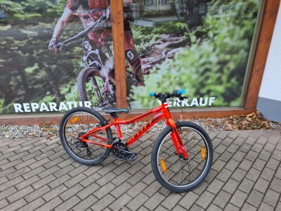 Scott Scale 24