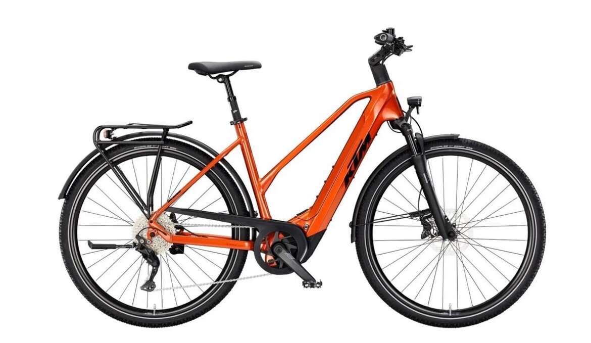 KTM Macina Tour CX 830