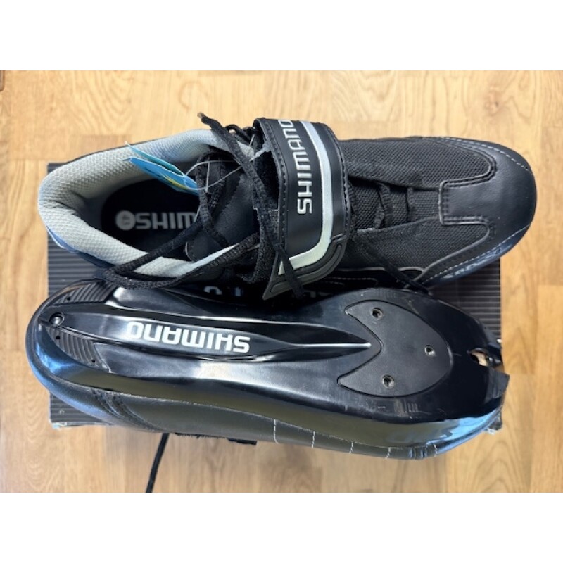 Shimano Shimano Radschuh SH-R061L 43/9/27.2, schwarz