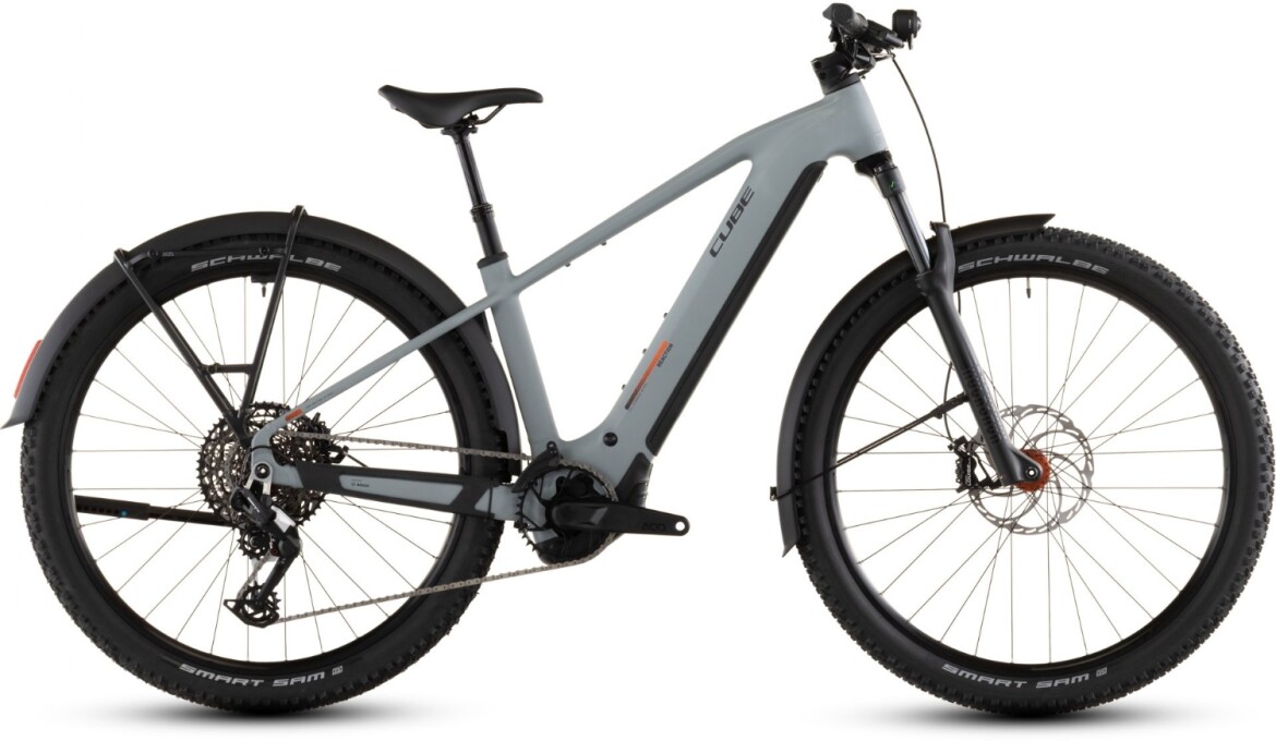 Cube Reaction Hybrid Race Allroad 800