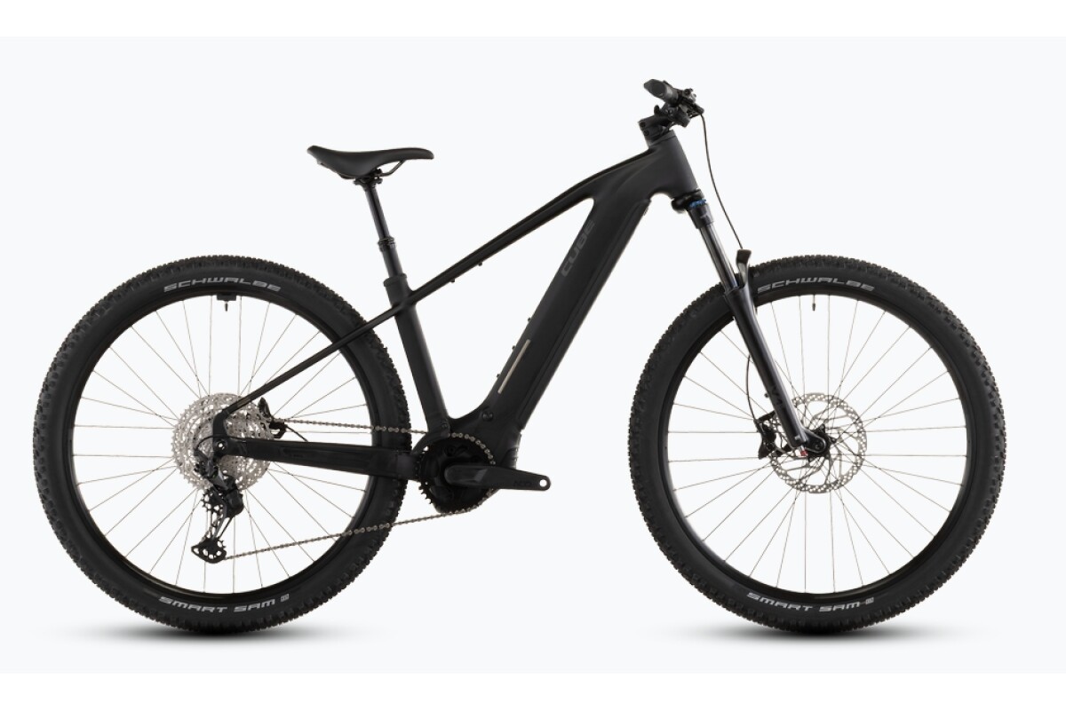Cube Reaction Hybrid Pro 800
