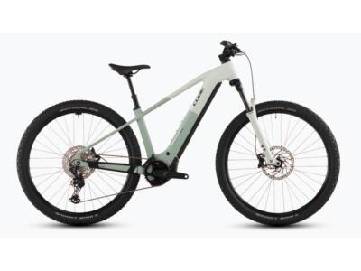 Cube Reaction Hybrid Pro 800