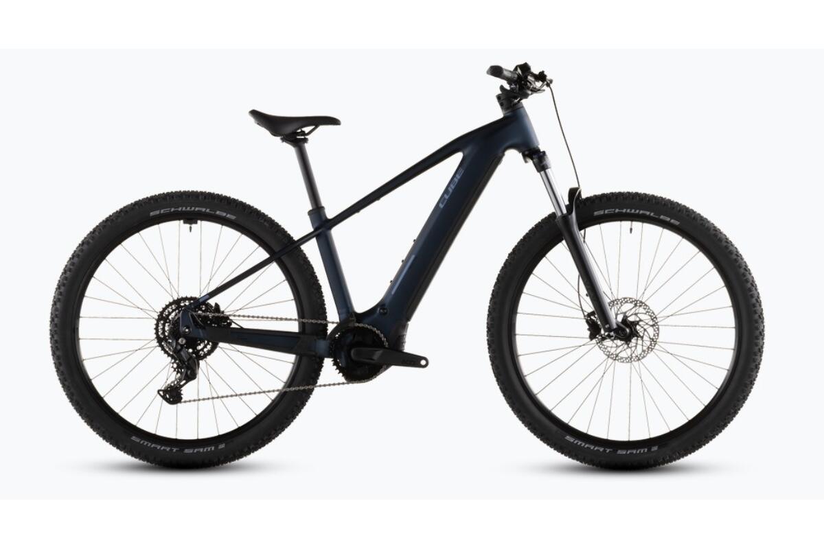 Cube Reaction Hybrid Performance 600