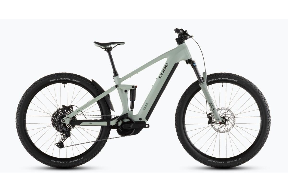 Cube Stereo Hybrid ONE22 Pro 800