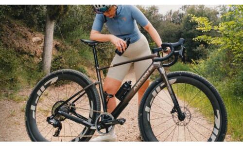 Argon 18 Dark Matter XPLR AXS