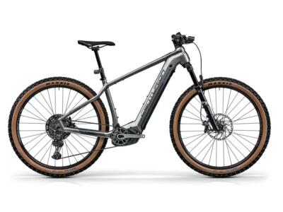 Centurion Backfire E R2700i