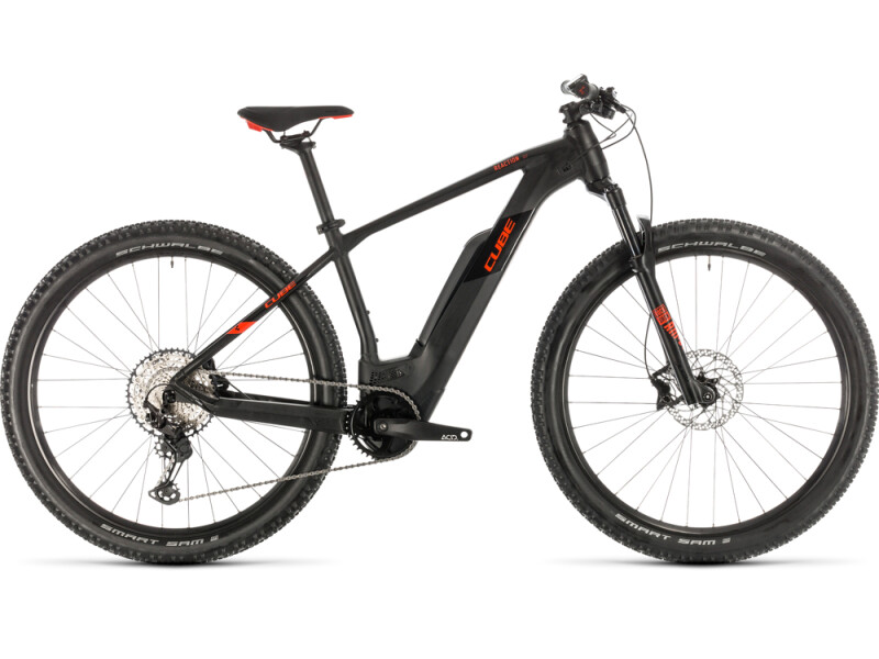 Cube Reaction Hybrid Race 500 black´n´red