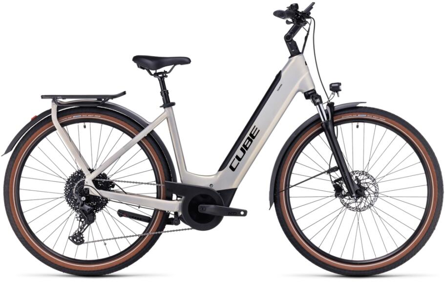 Cube Touring Hybrid Pro 625 E.E.