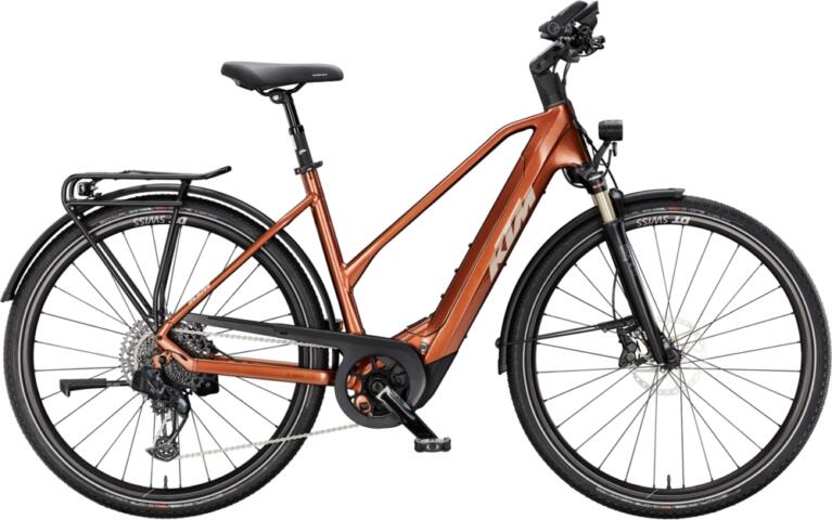KTM&nbsp;MACINA TOUR CX 810