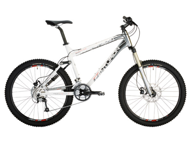 Centurion Numinis 800