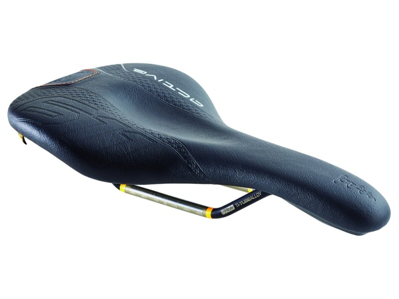 SQlab Sattel 611 active - 15cm race Titube