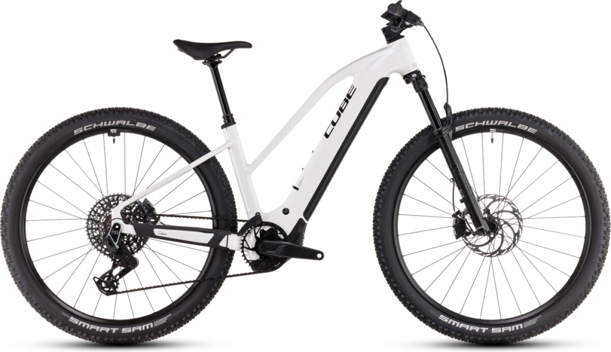 Cube Reaction Hybrid SLT metallicwhite´n´black Details