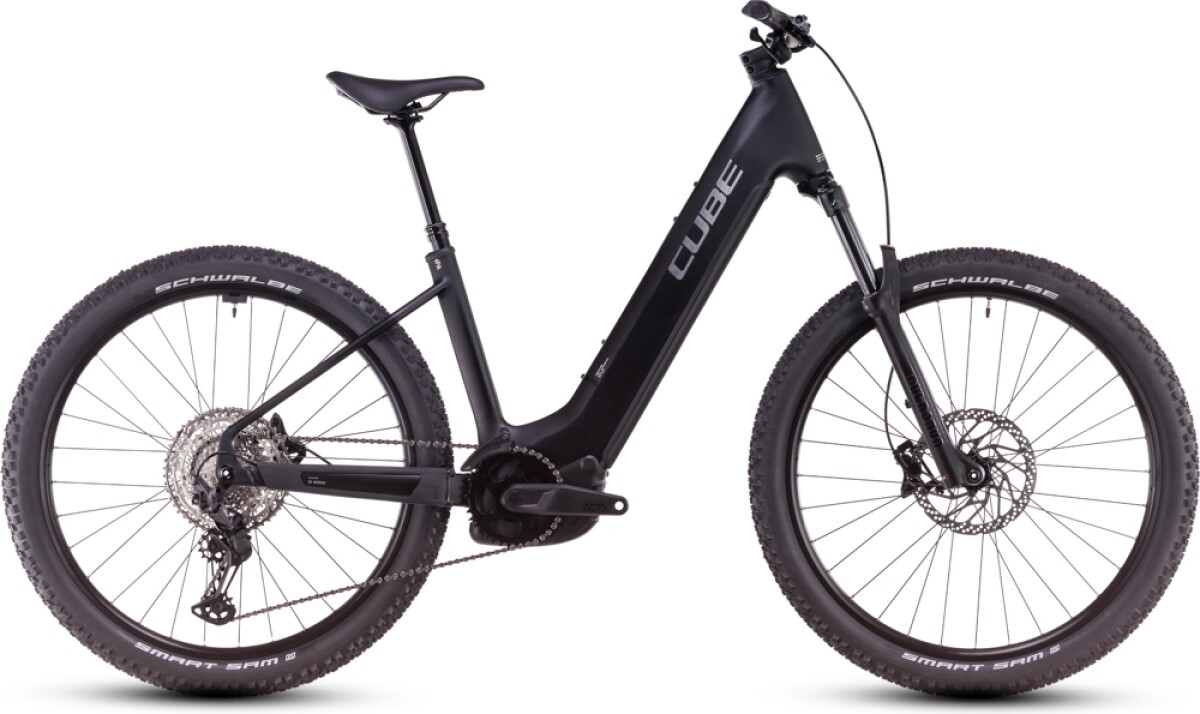 Cube Reaction Hybrid Race black´n´metal Details