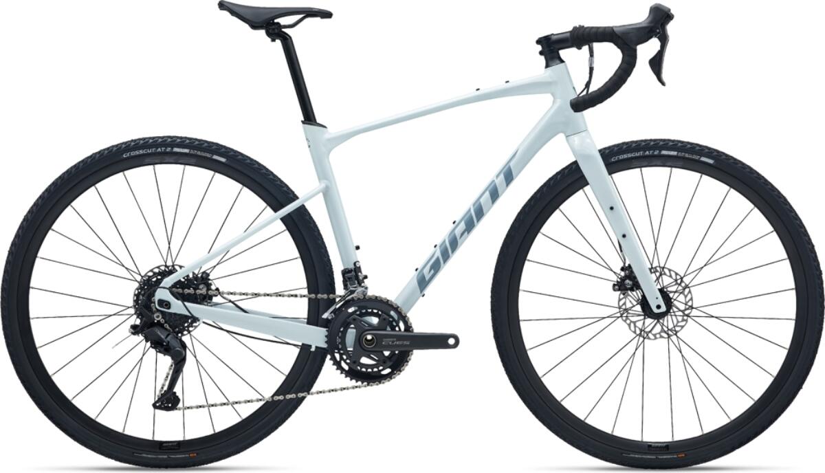 GIANT Revolt 2 Details