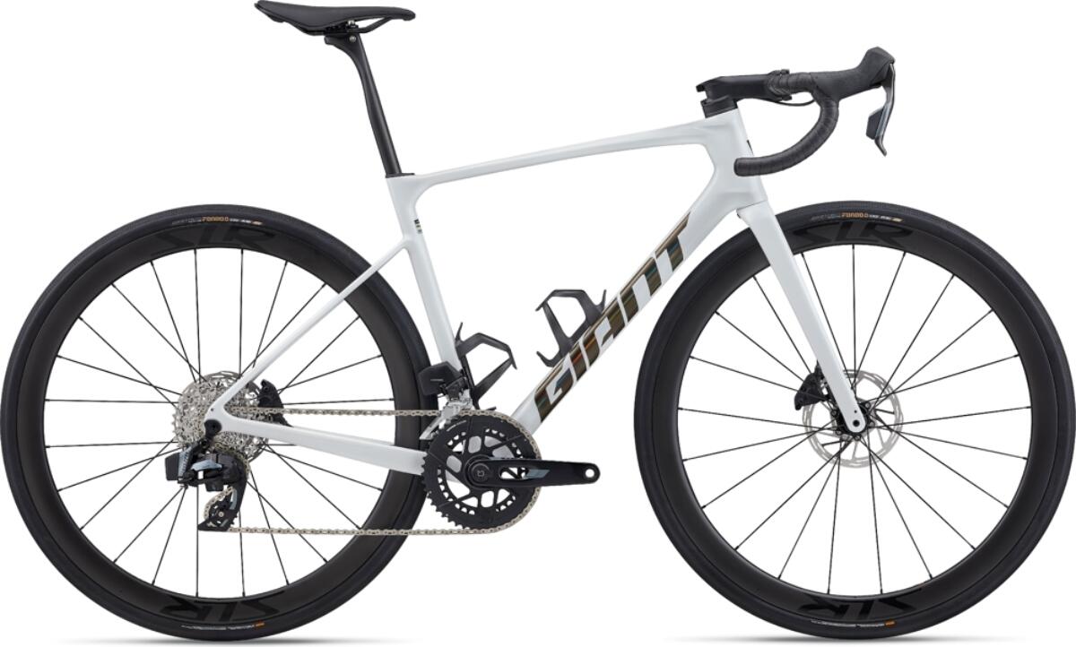 GIANT Defy Advanced Pro 1 Details