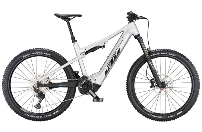 KTM MACINA LYCAN 772