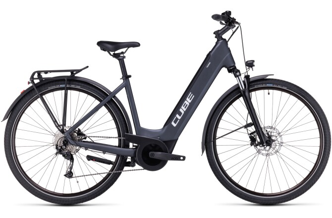 Cube Touring Hybrid ONE 625 grey´n´white