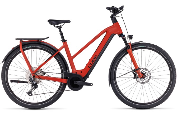 Cube Kathmandu Hybrid EXC 750 red´n´black