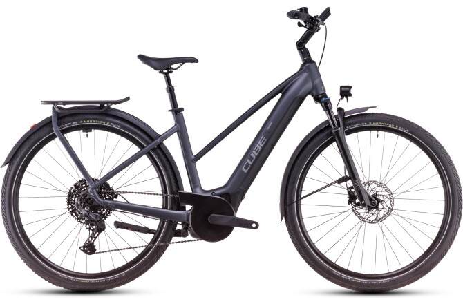 Cube Touring Hybrid Pro 625 metallicgrey´n´chrome