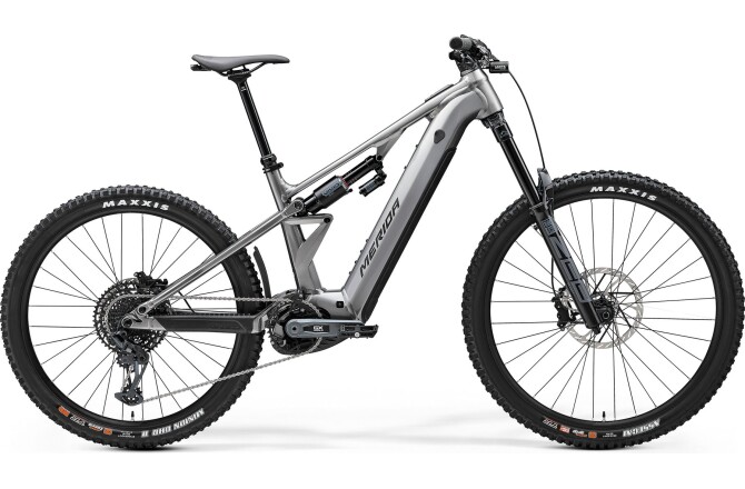 Merida eONE-EIGHTY 700
