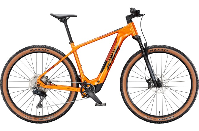 KTM MACINA RACE SX 10