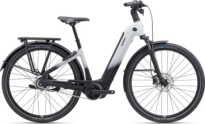 GIANT AnyTour E+ 4 RT