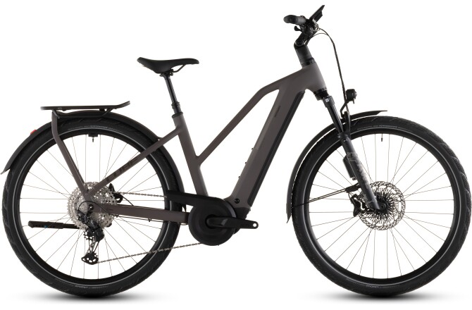 Cube Kathmandu Hybrid EXC 800