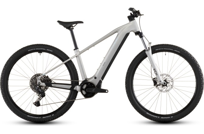 Cube Reaction Hybrid ONE 600