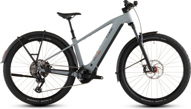 Cube Reaction Hybrid Race 800 FE