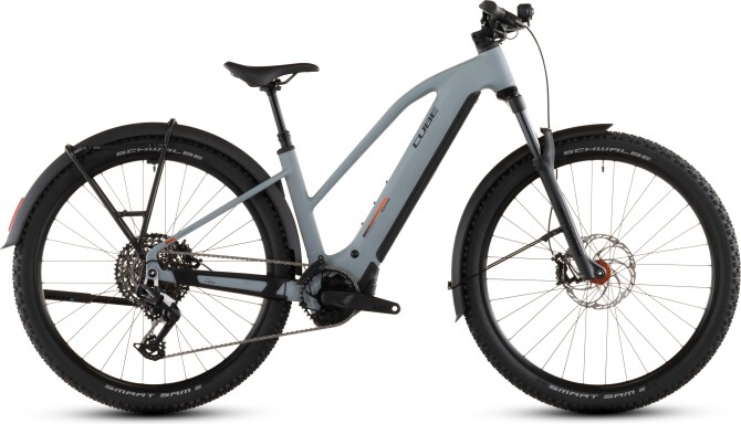 Cube Reaction Hybrid Race 800 FE