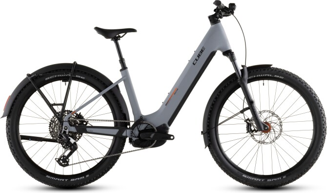 Cube Reaction Hybrid Race 800 FE