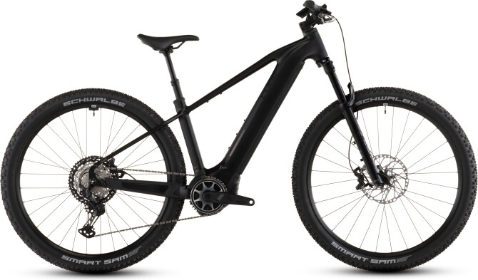 Cube Reaction Hybrid SLX 800