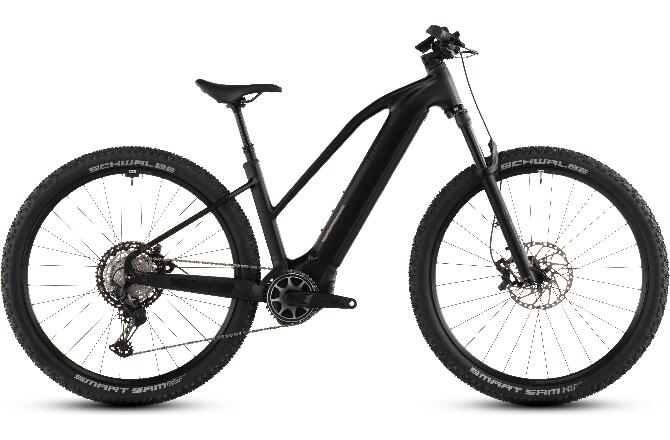 Cube Reaction Hybrid SLX 800