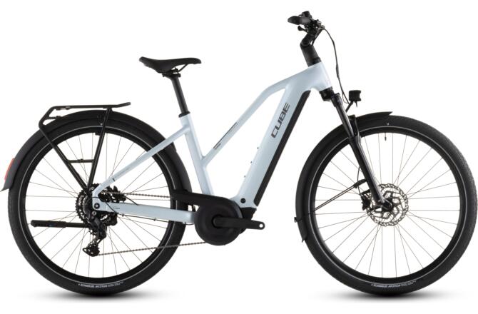 Cube Touring Hybrid ONE 600