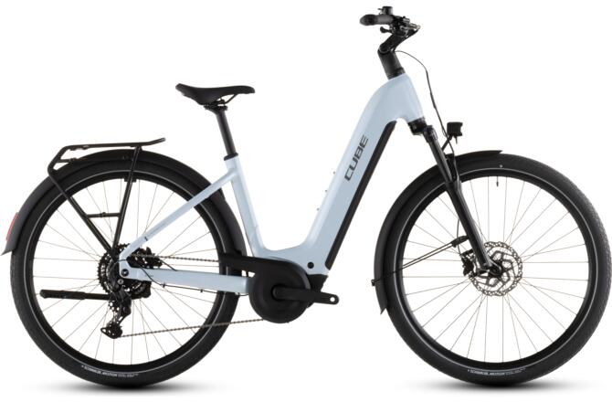 Cube Touring Hybrid ONE 600