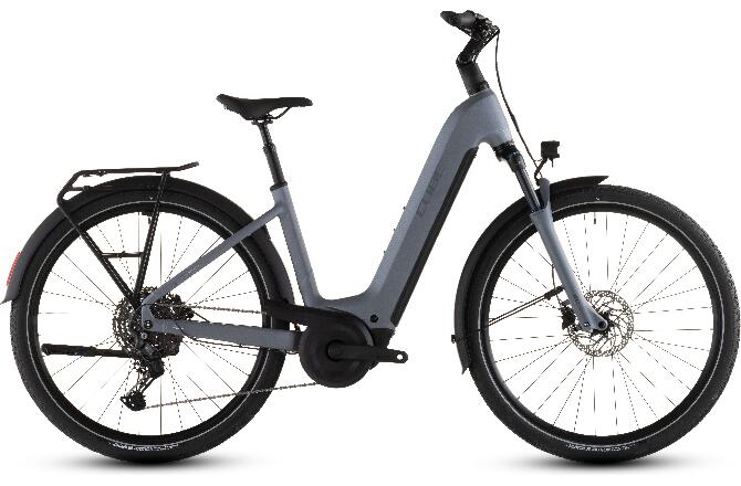 Cube Touring Hybrid Pro 800