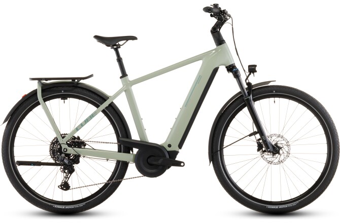 Cube Kathmandu Hybrid ONE 800