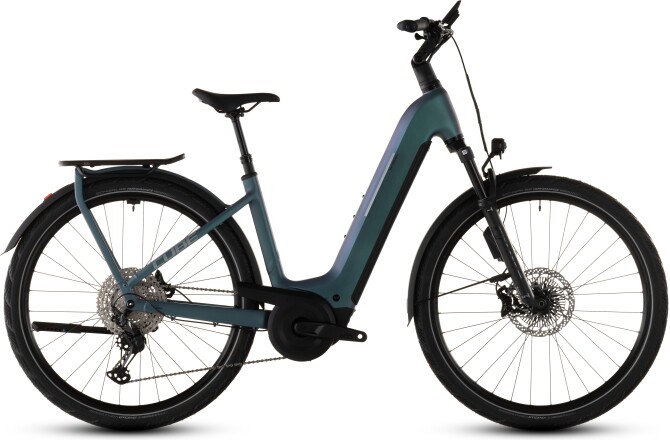 Cube Kathmandu Hybrid EXC 800