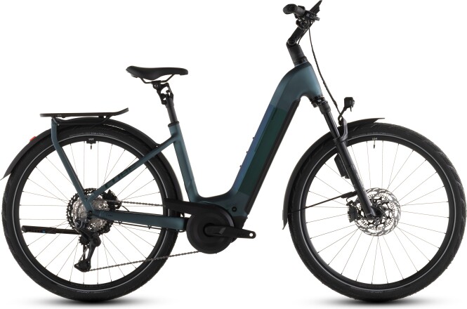 Cube Kathmandu Hybrid SLT 800