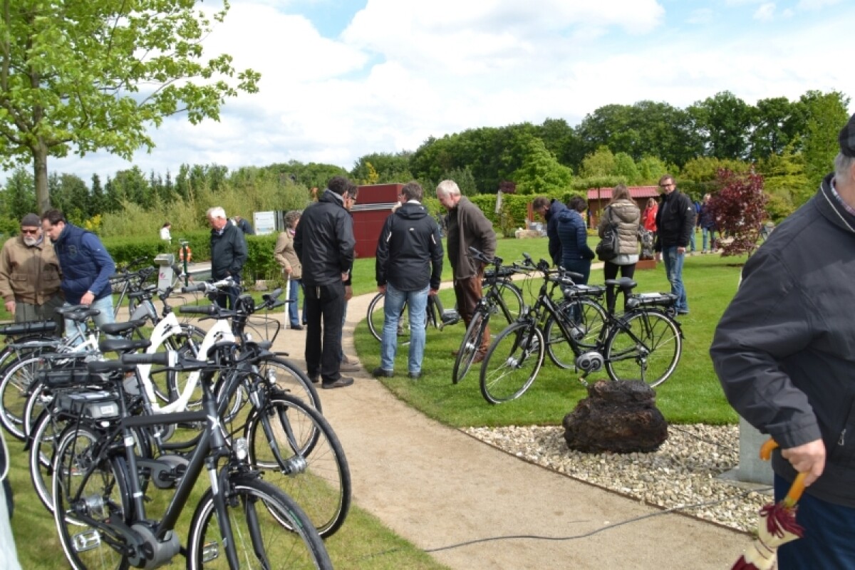 FahrradROTTSTOCK Gütersloh Fahrräder EBikes Zubehör