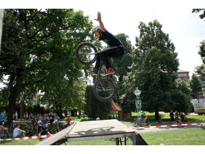 Sport und Spiel am Wasserturm