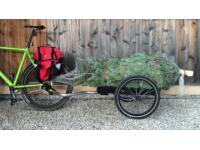 hinterher: Lastenanhänger