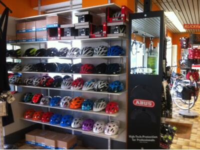 Herzlich Willkommen bei Zweirad Schmid