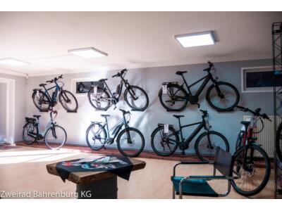 Zweirad Bahrenburg im Herbst