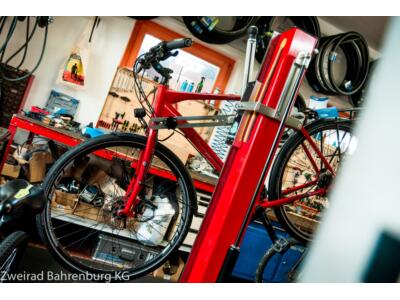 Zweirad Bahrenburg im Herbst