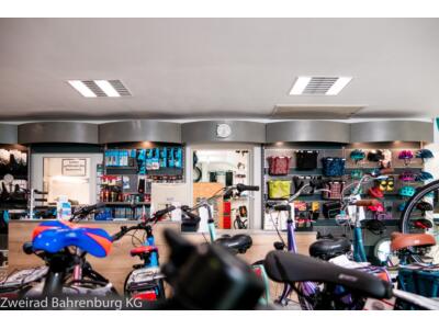 Zweirad Bahrenburg im Herbst