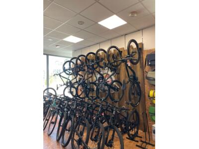 Herzlich Willkommen bei  "alles ums rad" Zweirad Sport Fiedler