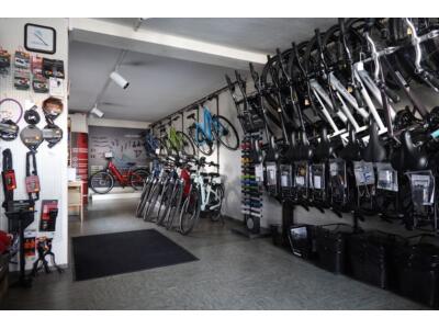 Wir sind eines der ältesten Zweiradfachgeschäfte im Bamberger Raum.