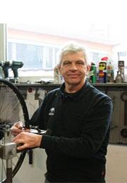 Hier schraubt der Chef noch selbst